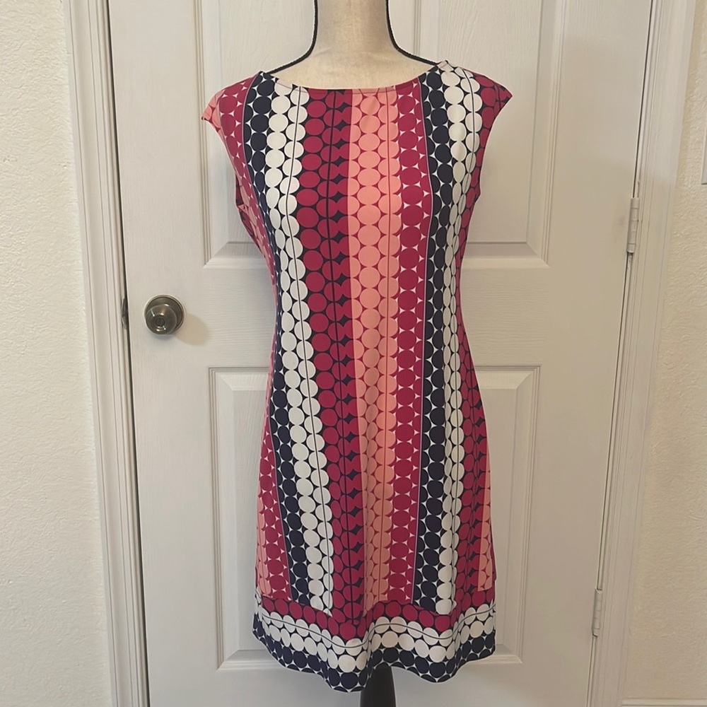 💓💙🤍👗Donna Morgan woman’s 4 Dark pink, light pink, white and blue dress
